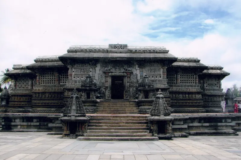 Steps leading up to the carved entrance of the Chennakeshava Temple, Belur